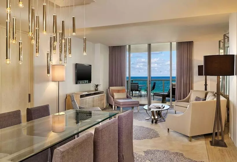 سوییت, The St. Regis Bal Harbour Resort
