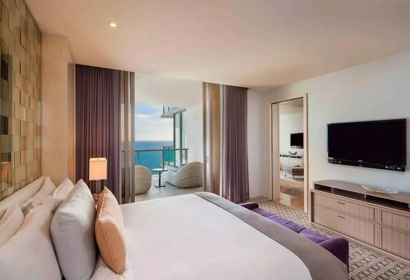 سوئیت سلطنتی 2 خوابه, The St. Regis Bal Harbour Resort