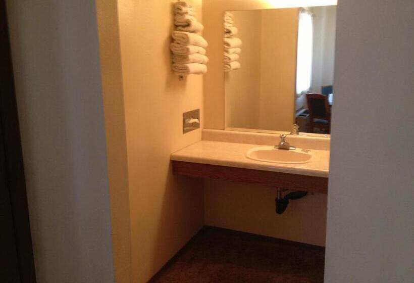 غرفة قياسية, Budget Inn