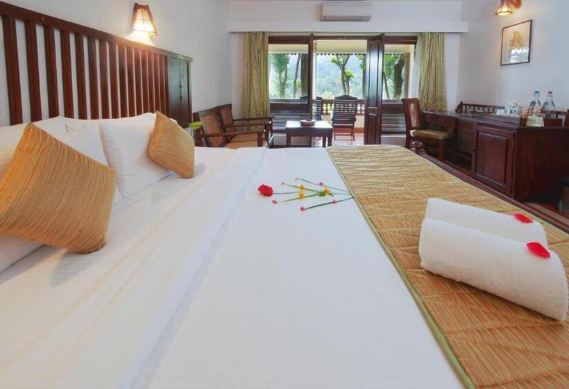高级大房间, Greenwoods Resort, Thekkady