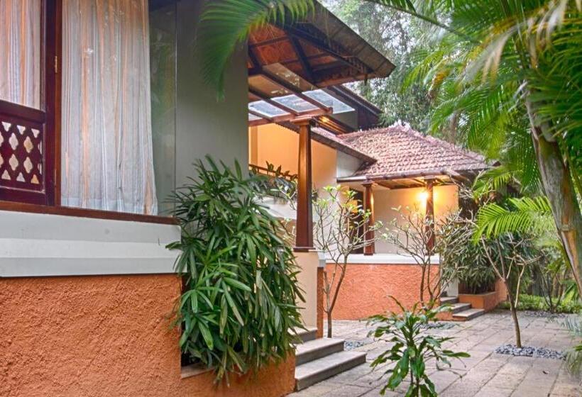 高级套房, Greenwoods Resort, Thekkady