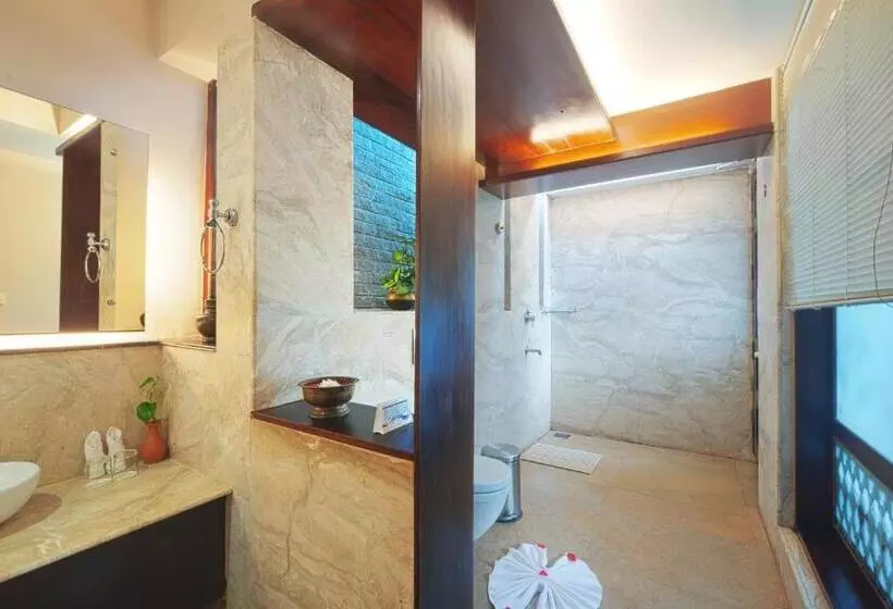 Presidenttisviitti, Greenwoods Resort, Thekkady