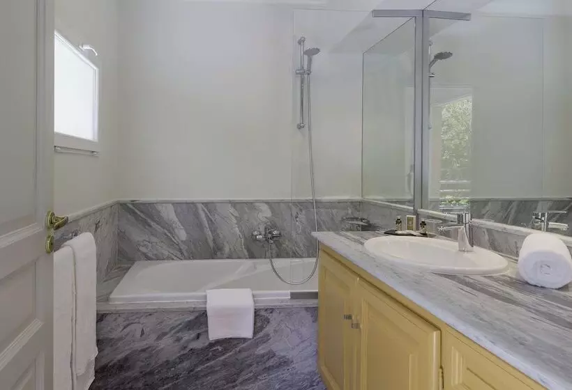 اتاق سوپریور با چشم‌انداز کوهستان, Best Western Plus  San Damianu