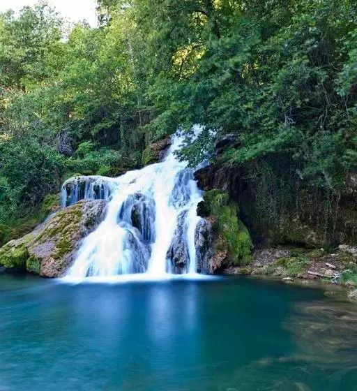 سوییت خانوادگی, Castel Damandre
