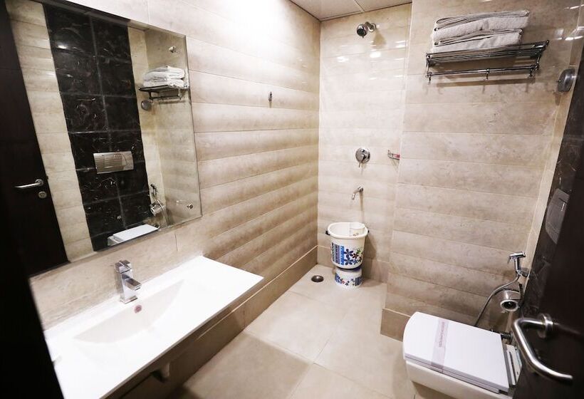 Номер Superior, Fabexpress Yug Villa Karol Bagh