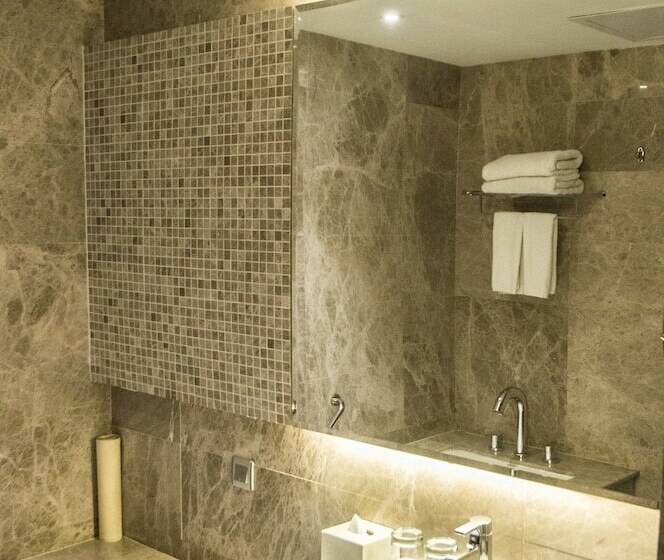 Superior Oda, Four Points By Sheraton Qingdao, Chengyang