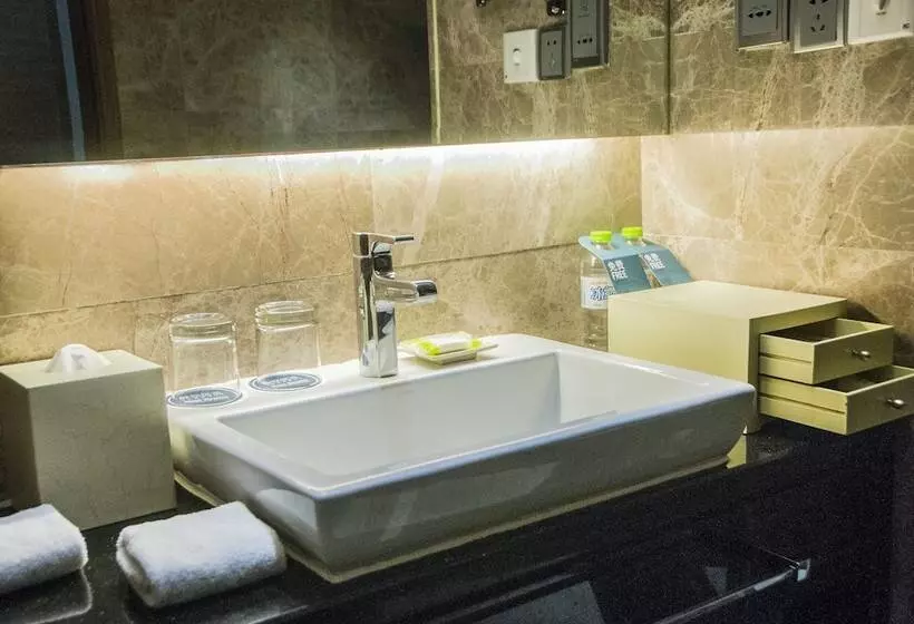 デラックスルーム, Four Points By Sheraton Qingdao, Chengyang