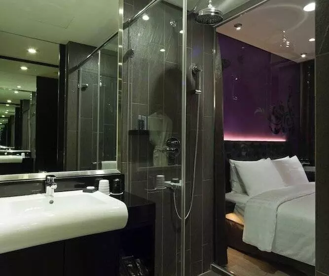 اتاق سوپریور, Fx Hotel Taipei Nanjing East Road Branch