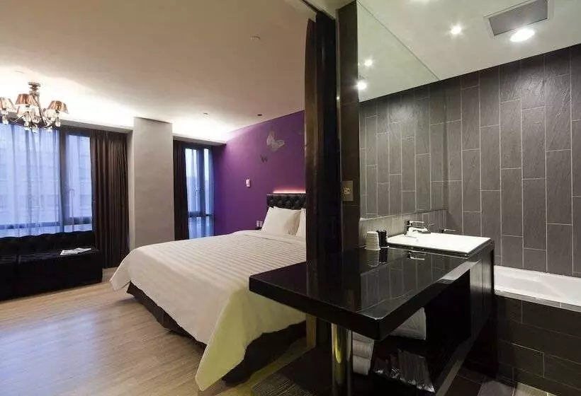 اتاق لوکس, Fx Hotel Taipei Nanjing East Road Branch