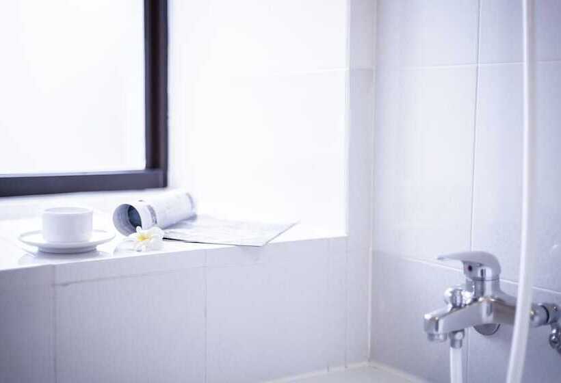 スタンダードトリプルルーム, Green World Linsen