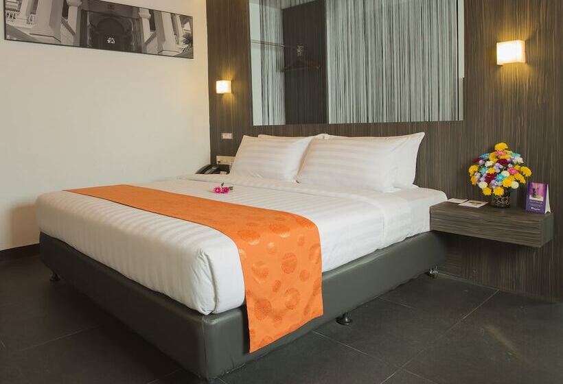 디럭스 룸, Swissbelinn Medan