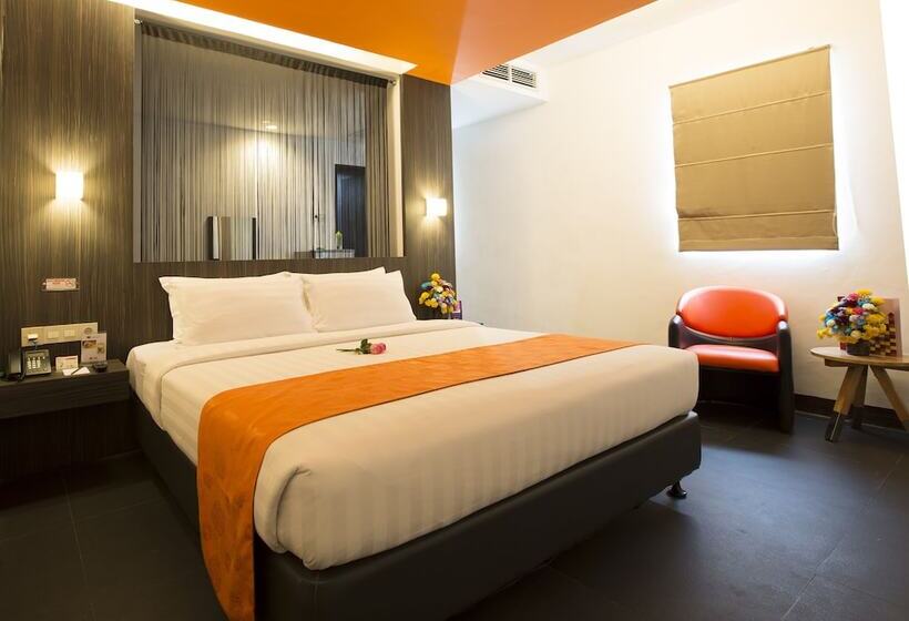 Номер Deluxe, Swissbelinn Medan