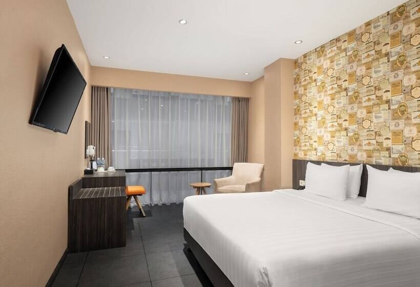 Номер Deluxe, Swissbelinn Medan