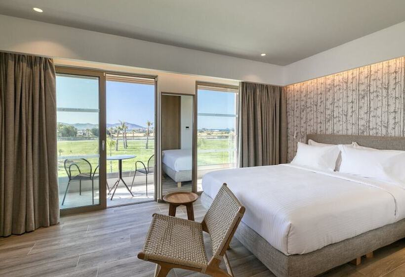 غرفة عائلية, Utopia Blu