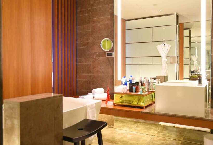 اتاق استاندارد با 2 تخت دوبل, W Taipei