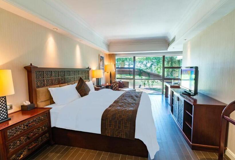 Family Room, Xiamen Royal Victoria