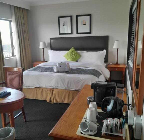 Люкс Кровать Кинг, Protea Hotel By Marriott Harrismith Montrose