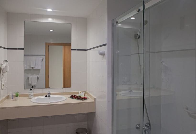 Standard Neljän Hengen Huone, Valhotel Residencia Tiempo Libre El Puig