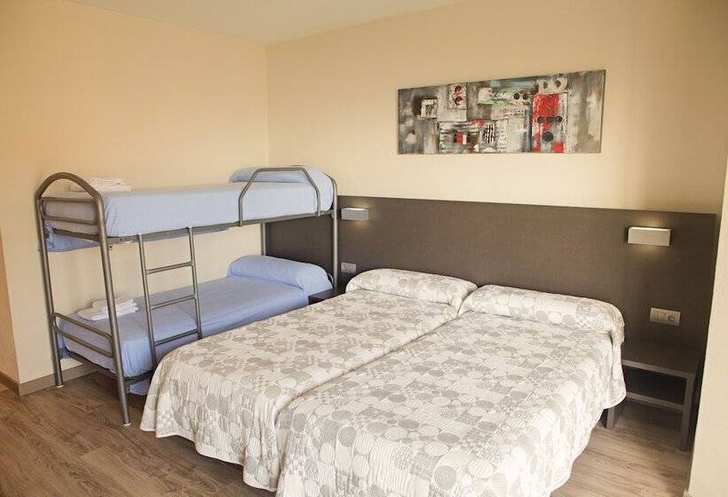 Четырехместный Номер Стандарт, Valhotel Residencia Tiempo Libre El Puig