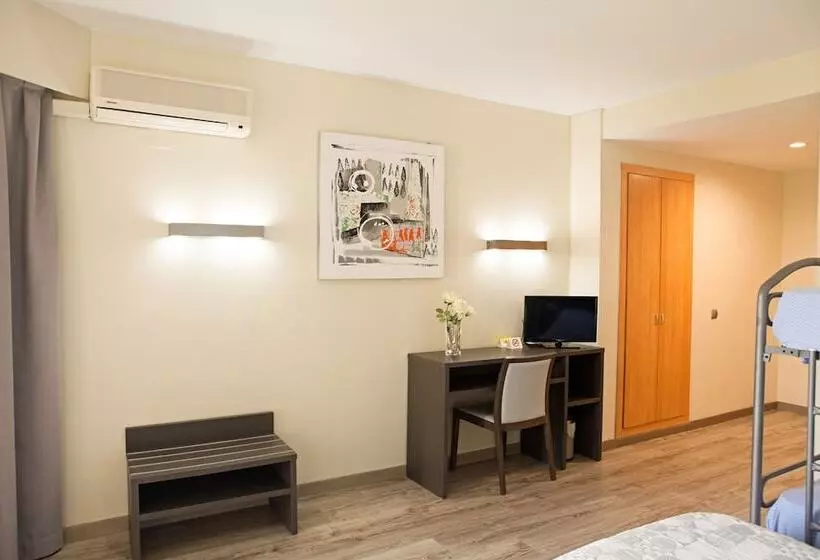 スタンダード４人部屋, Valhotel Residencia Tiempo Libre El Puig
