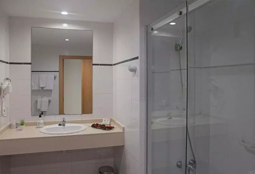 スタンダードトリプルルーム, Valhotel Residencia Tiempo Libre El Puig
