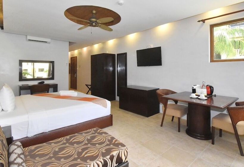 패밀리 스위트, Ambassador In Paradise