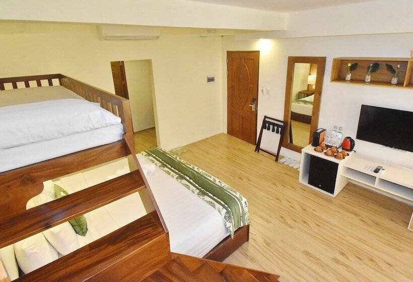 패밀리 룸, Ambassador In Paradise