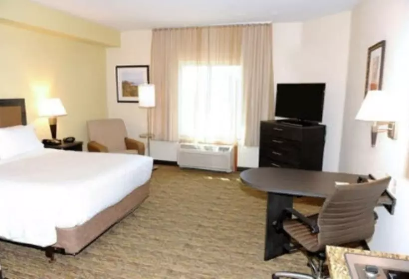 سوییت, Candlewood Suites Santa Maria, An Ihg