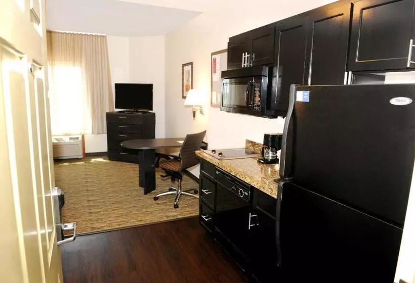 استودیوی استاندارد, Candlewood Suites Santa Maria, An Ihg