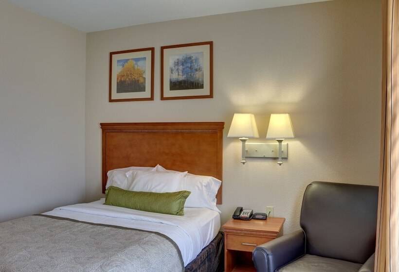 جناح, Candlewood Suites Texarkana, An Ihg