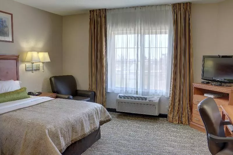 スタンダードスタジオ, Candlewood Suites Texarkana, An Ihg