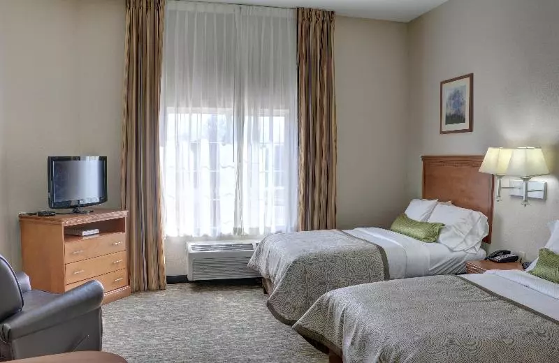 スタンダードスタジオ, Candlewood Suites Texarkana, An Ihg