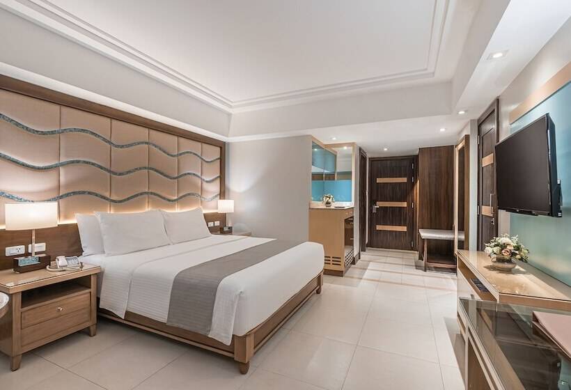 اتاق لوکس, Henann Resort Alona Beach