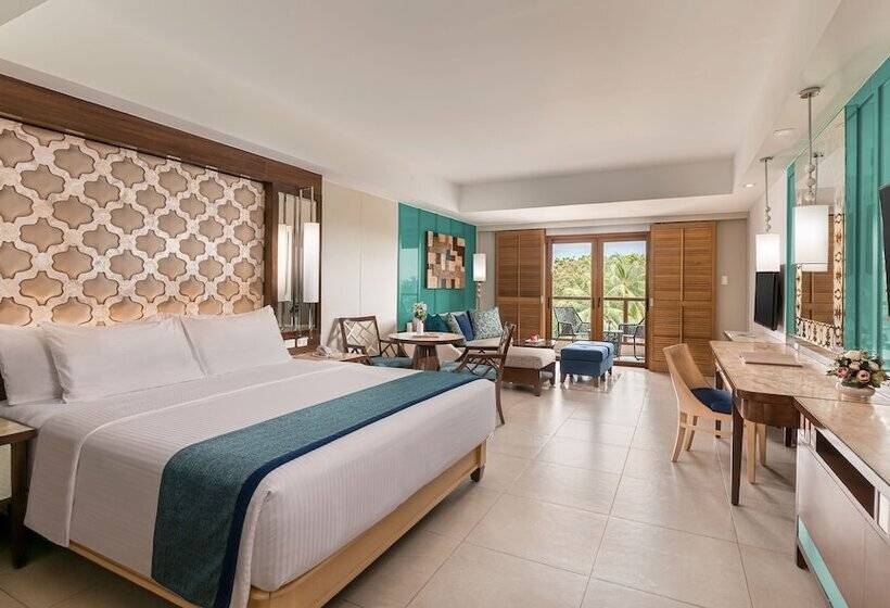 سوییت جونیور, Henann Resort Alona Beach