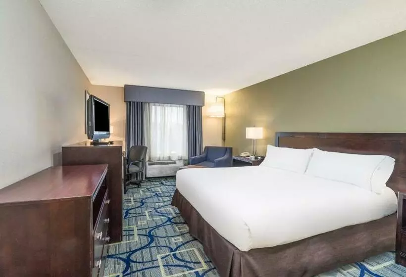 キングサイズベッドのスタンダードルーム, Holiday Inn Express Hotel & Suites Easton, An Ihg