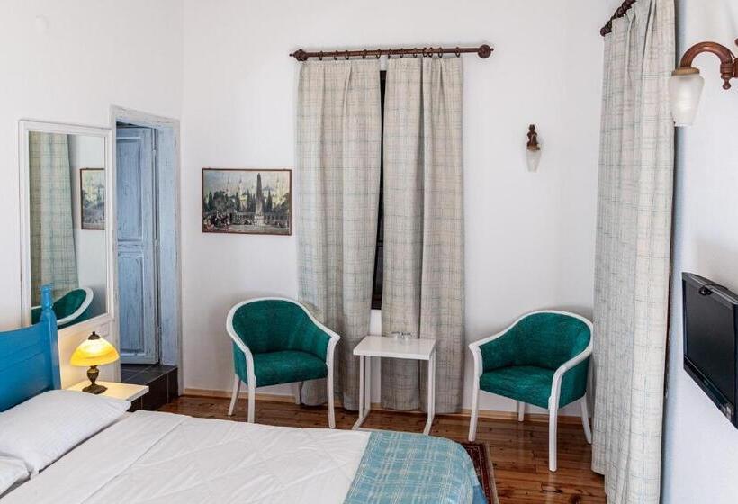 Camera Standard con Balcone, Atelya Art