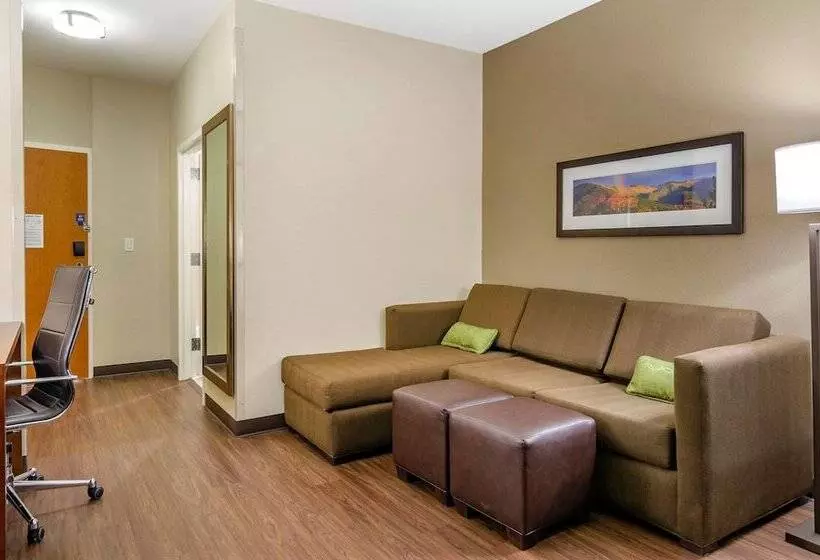 スイート, Comfort Suites Helena Airport