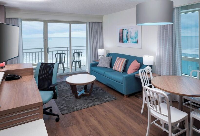 Люкс Вид на Море, Courtyard Carolina Beach