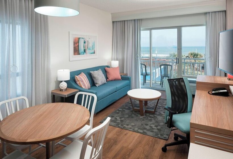 Люкс Вид на Море, Courtyard Carolina Beach