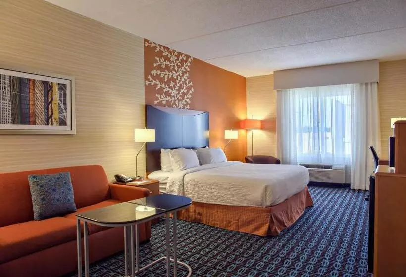 キングサイズベッドのデラックスルーム, Fairfield Inn Harrisburg Hershey