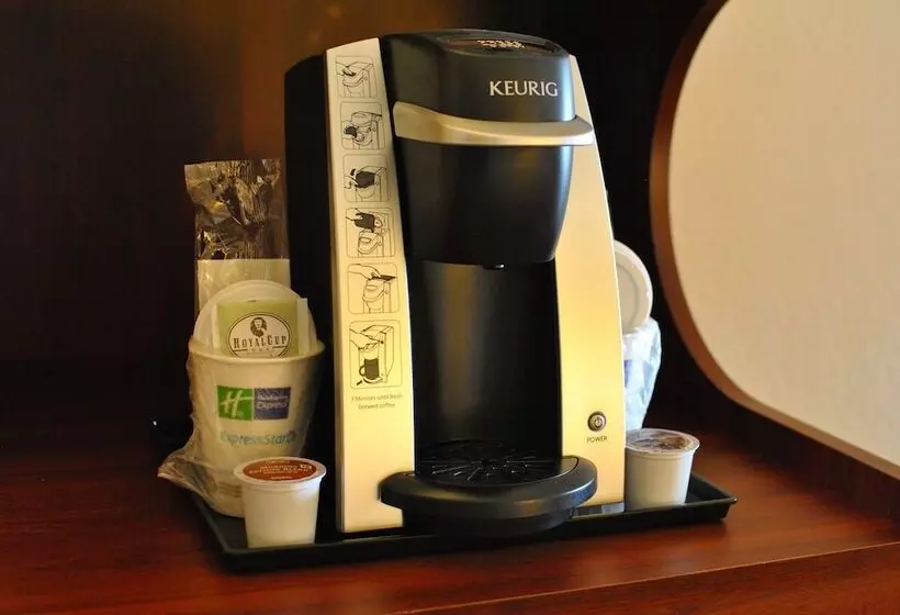 スイート, Holiday Inn Express Hotel & Suites Greensboro   Airport Area, An Ihg