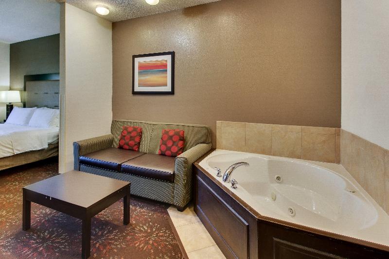 스위트 킹사이즈 침대, Holiday Inn Express Hotel & Suites Lancaster Lititz, An Ihg