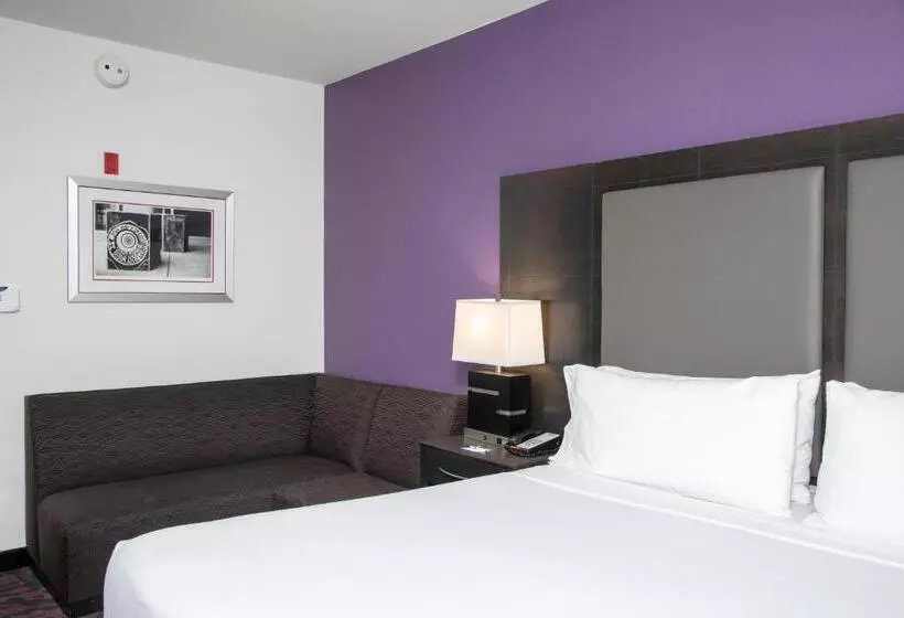 اتاق اجرایی با تخت بزرگ, Holiday Inn Express & Suites Columbus   Polaris Parkway / Columbus, An Ihg