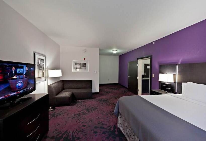 Люкс, Holiday Inn Express & Suites Columbus   Polaris Parkway / Columbus, An Ihg
