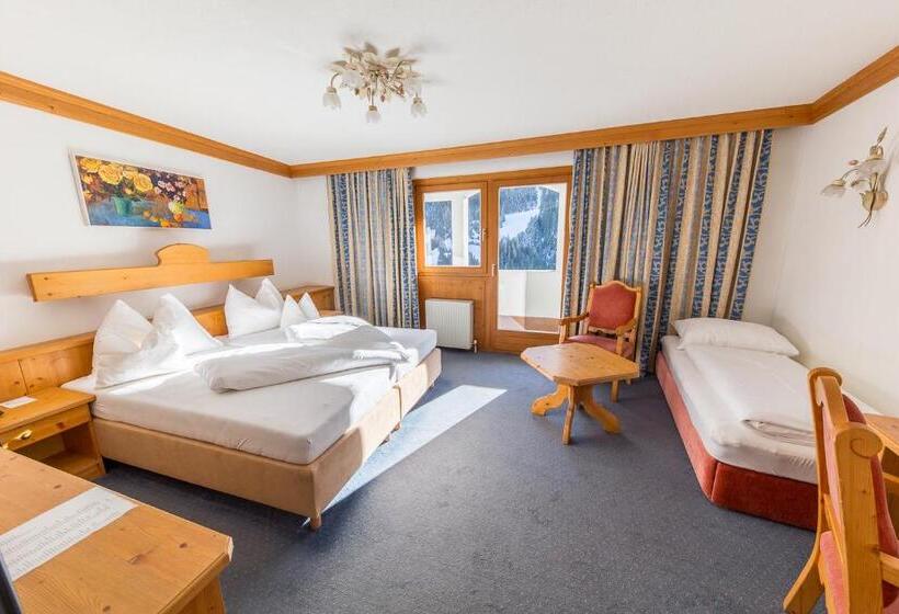 غرفة كمفورت مع بلكونة, Karl Schranz