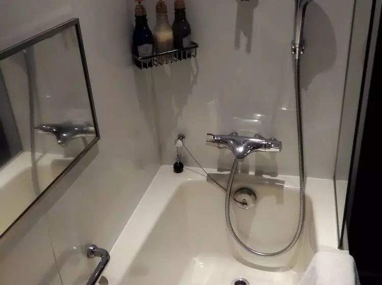 اتاق سوپریور سه تخته, New Otani Inn Yokohama Premium