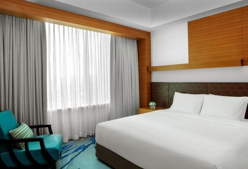 سوییت جونیور, Radisson Blu Cebu