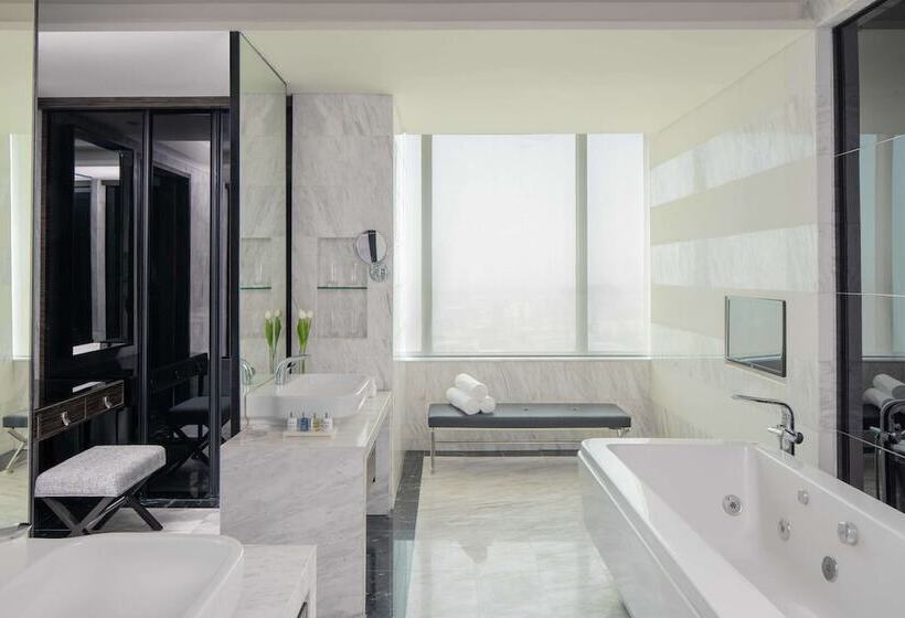 سوئیت پرزیدنت, Radisson Blu Cebu