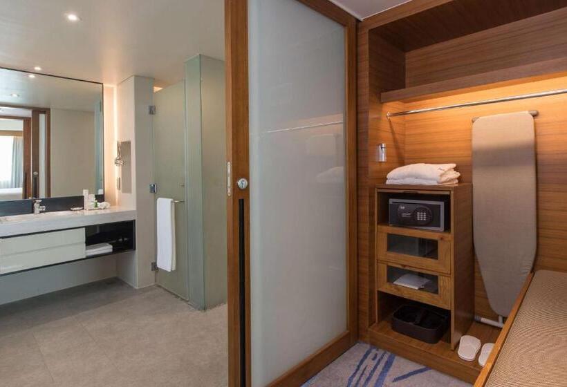 سوییت اجرایی, Radisson Blu Cebu