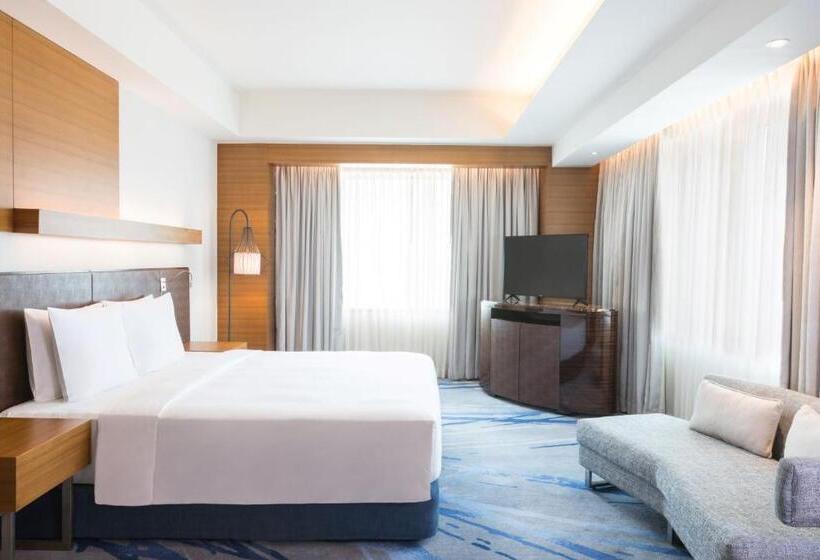 سوییت اجرایی, Radisson Blu Cebu